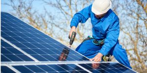 Installation Maintenance Panneaux Solaires Photovoltaïques à Coatreven